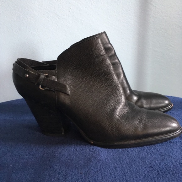 Dolce Vita Sling Back Black Booties - Picture 3 of 8